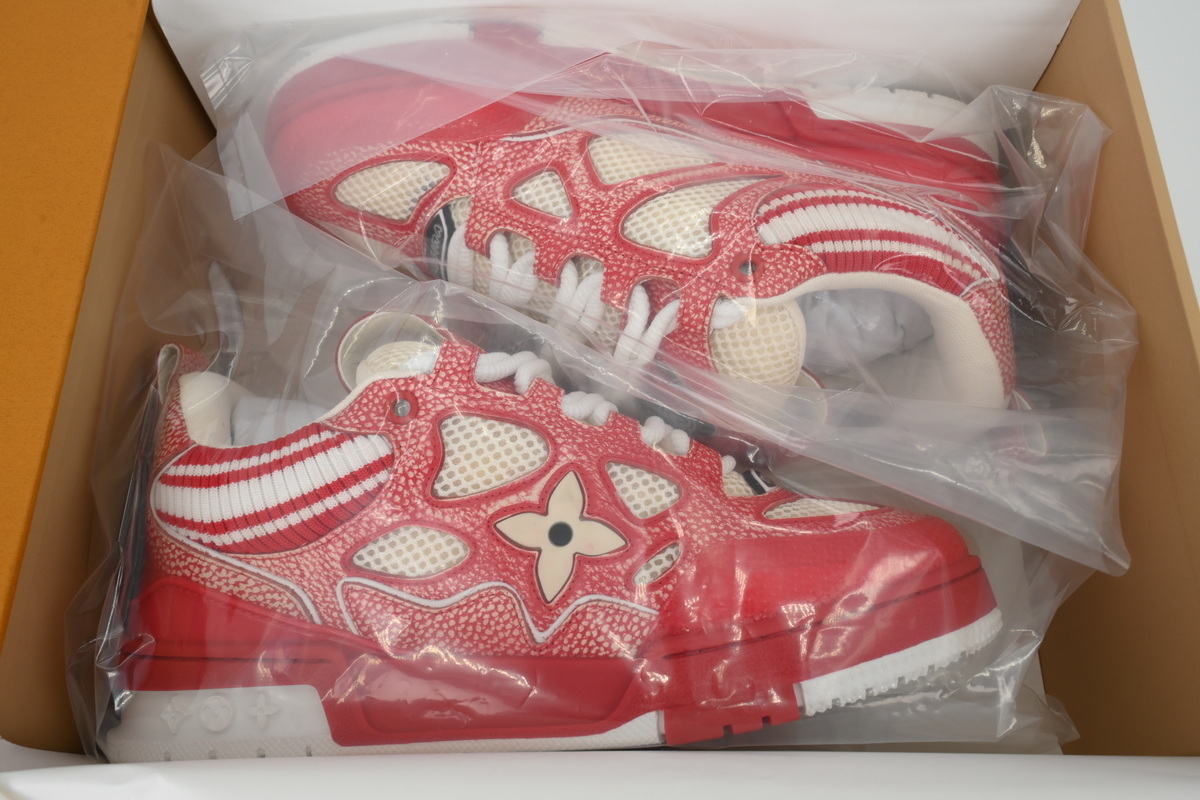 EM Sneakers Louis Vuitton LV Skate Sneaker New Red Woolen Fabric