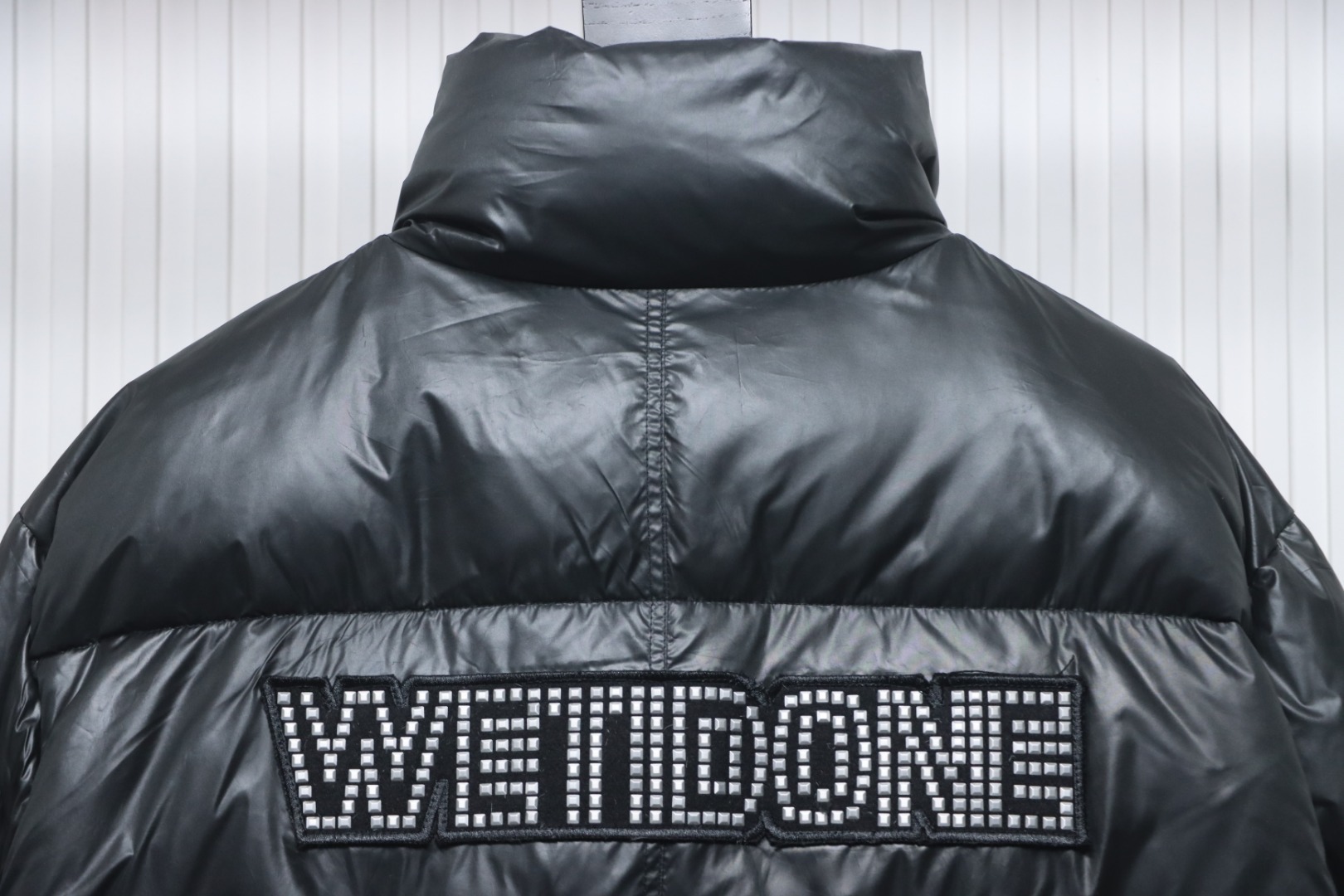 EM Sneakers WE11DONE 24Fw Rivet Long Down Jacket Black