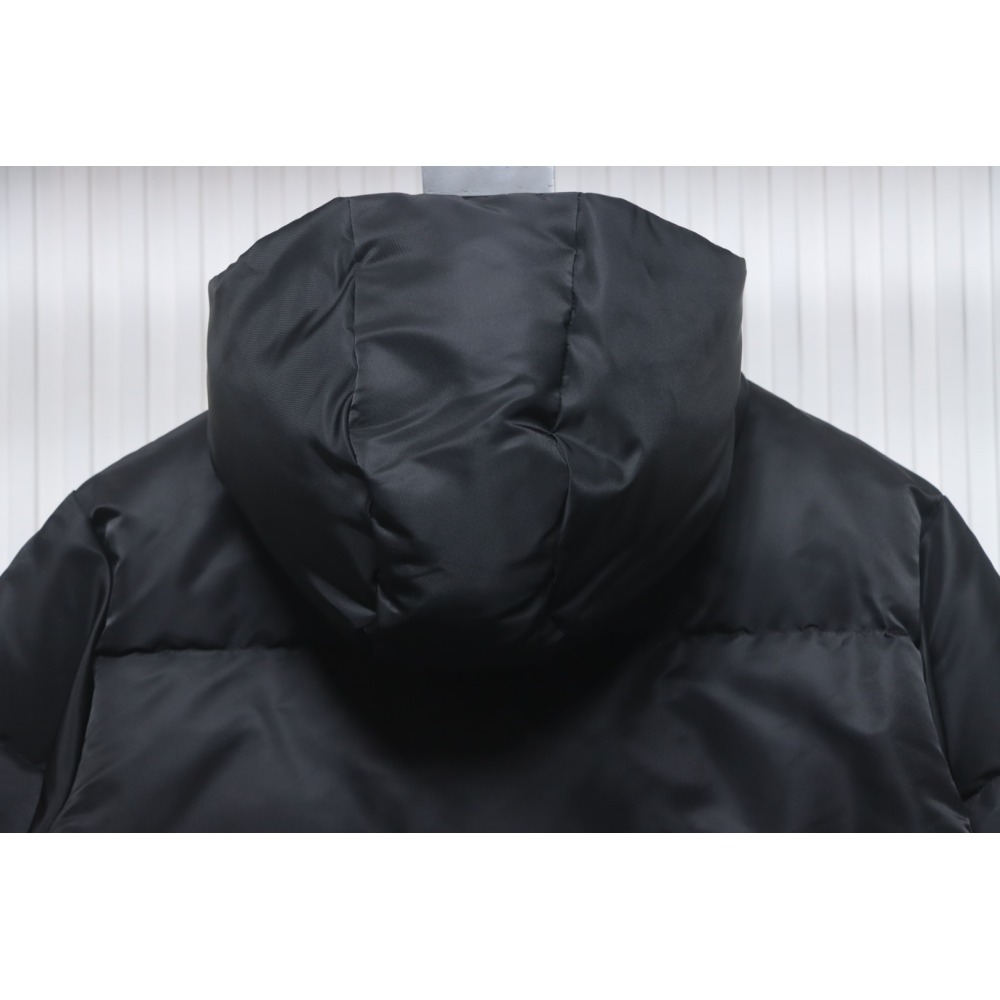 EM Sneakers WE11DONE Logo Hooded Down Jacket Black