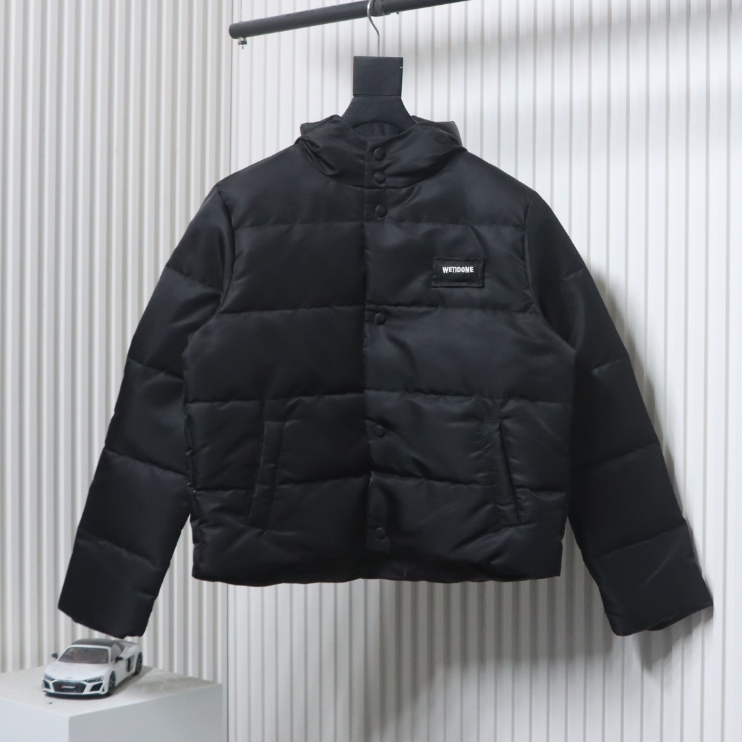 EM Sneakers WE11DONE Logo Hooded Down Jacket Black