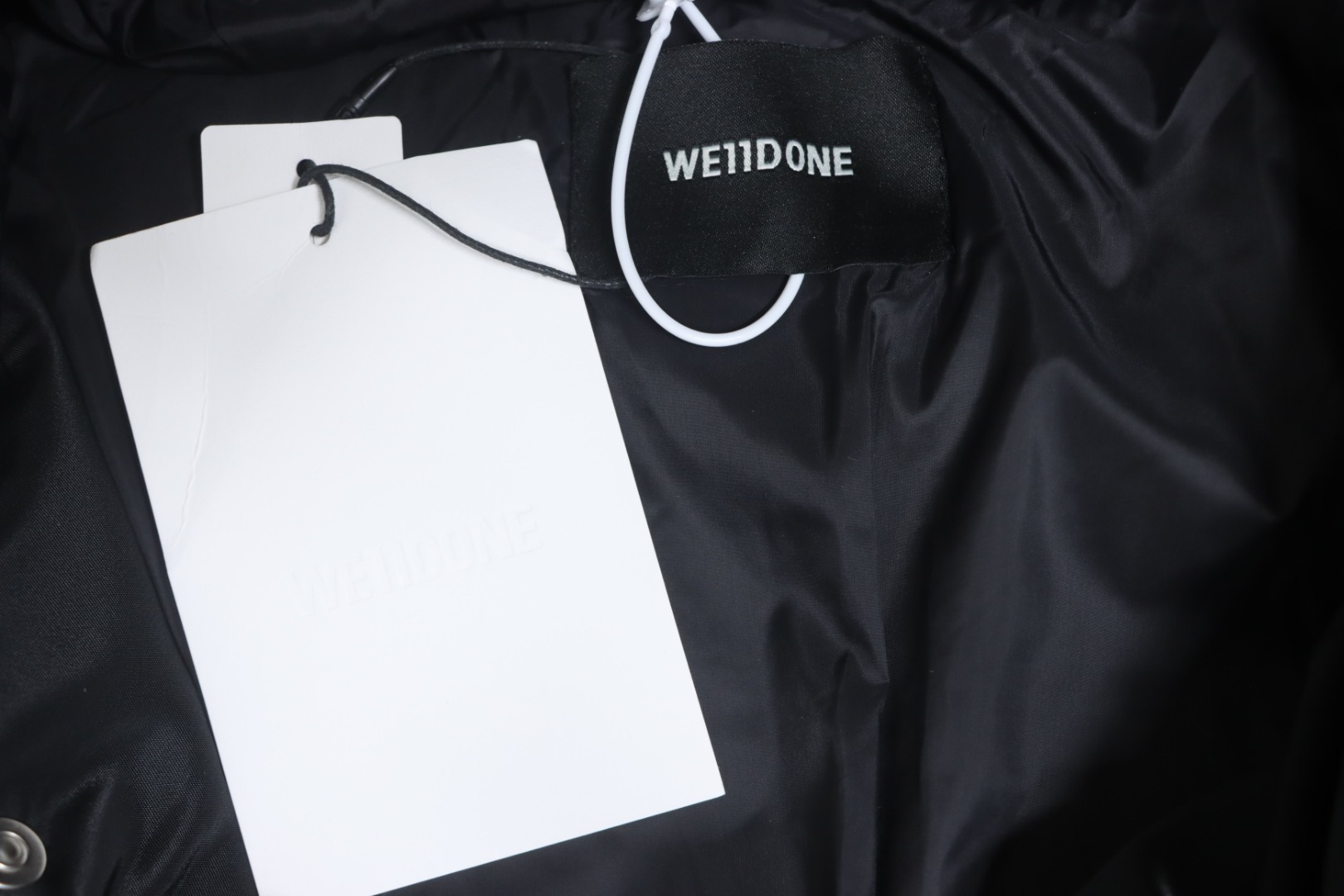 EM Sneakers WE11DONE Logo Hooded Down Jacket Black