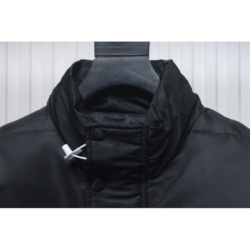 EM Sneakers WE11DONE Logo Stand Collar Down Jacket Black