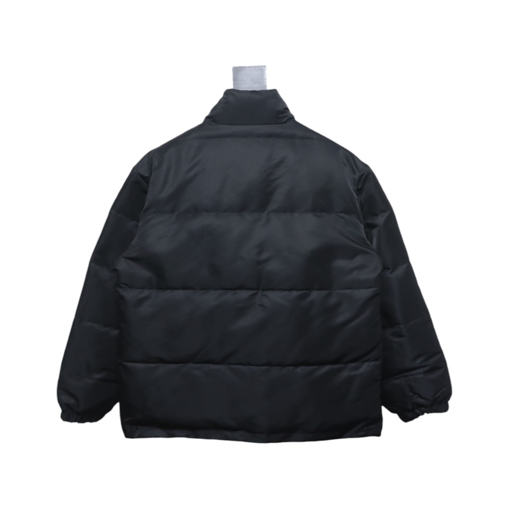 EM Sneakers WE11DONE Logo Stand Collar Down Jacket Black