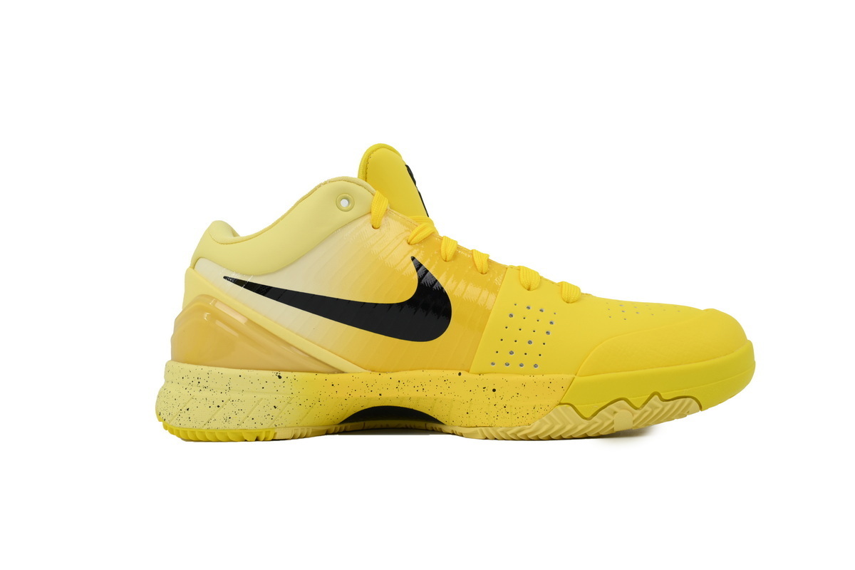 EM Sneakers Nike Kobe 4 CHBL