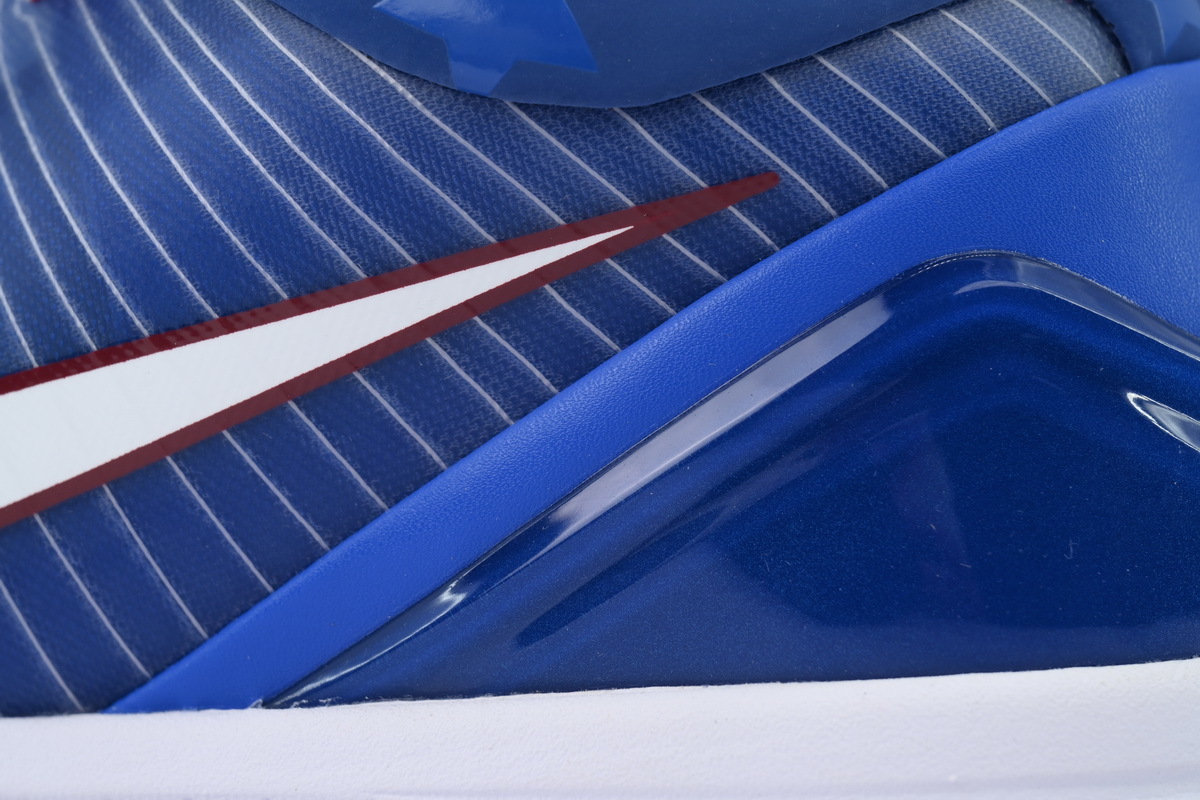 EM Sneakers Nike Kobe 4 Protro Philly