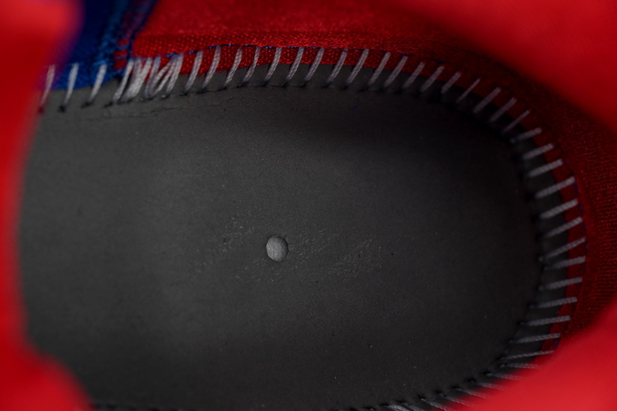 EM Sneakers Nike Kobe 4 Protro Philly