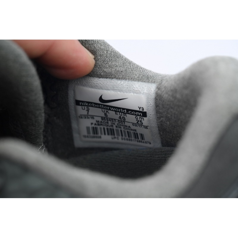 EM Sneakers Nike Kobe 6 Fade To Black