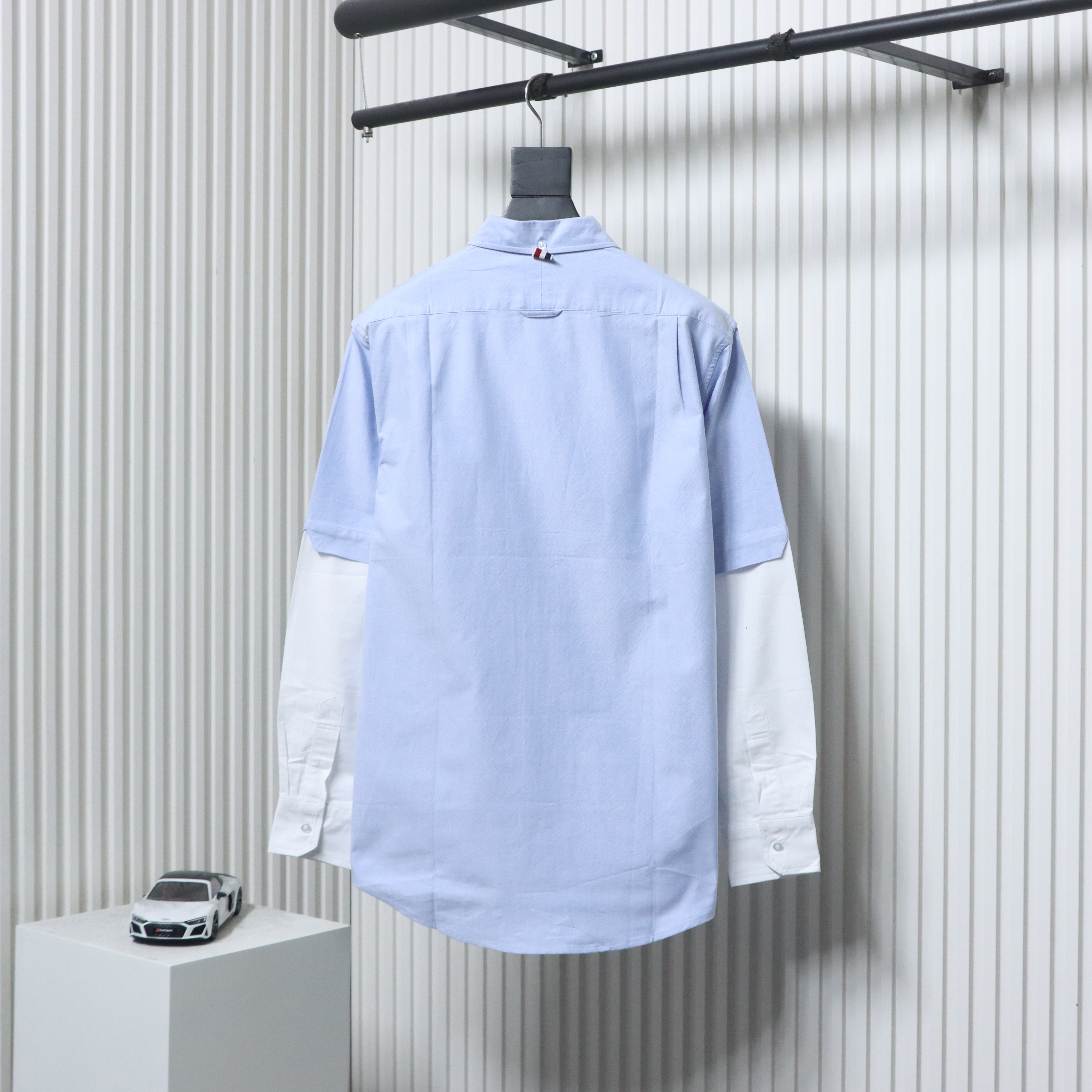 EM Sneakers Thom Browne Blue and White Patchwork Long Sleeve Shirt