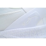 EM Sneakers Nike Kobe 8 Protro Halo