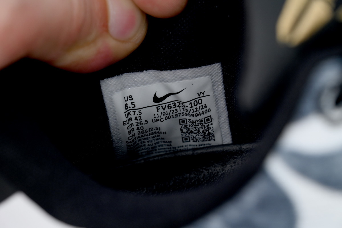 EM Sneakers Nike Kobe 8 Protro Mambacita