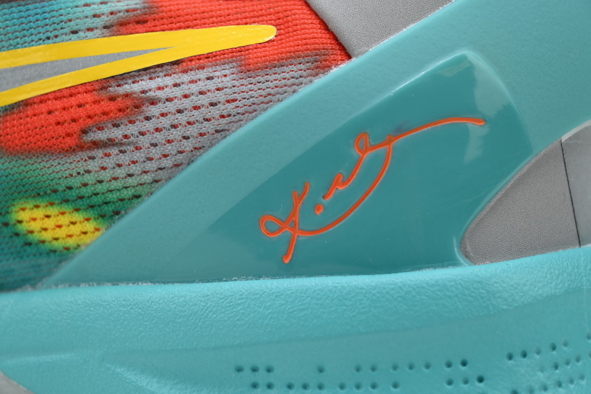 EM Sneakers Nike Kobe 8 Protro Venice Beach