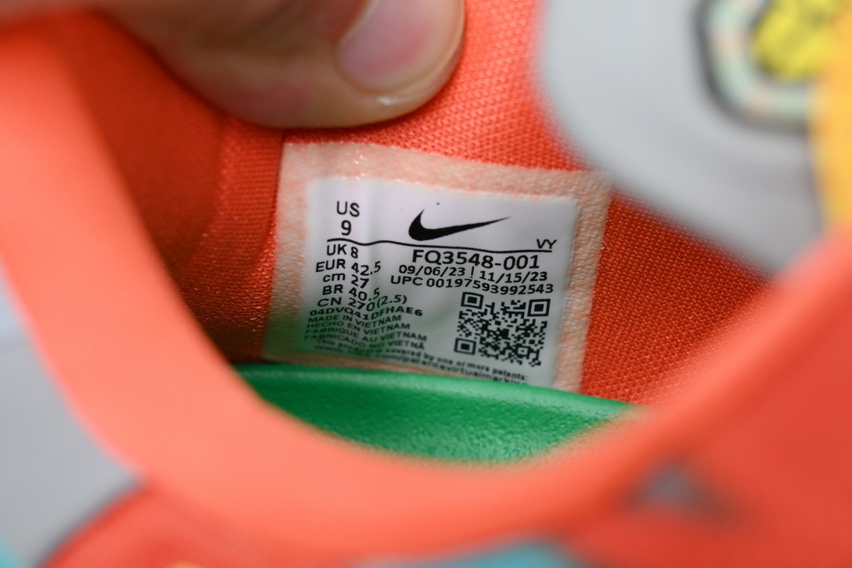 EM Sneakers Nike Kobe 8 Protro Venice Beach