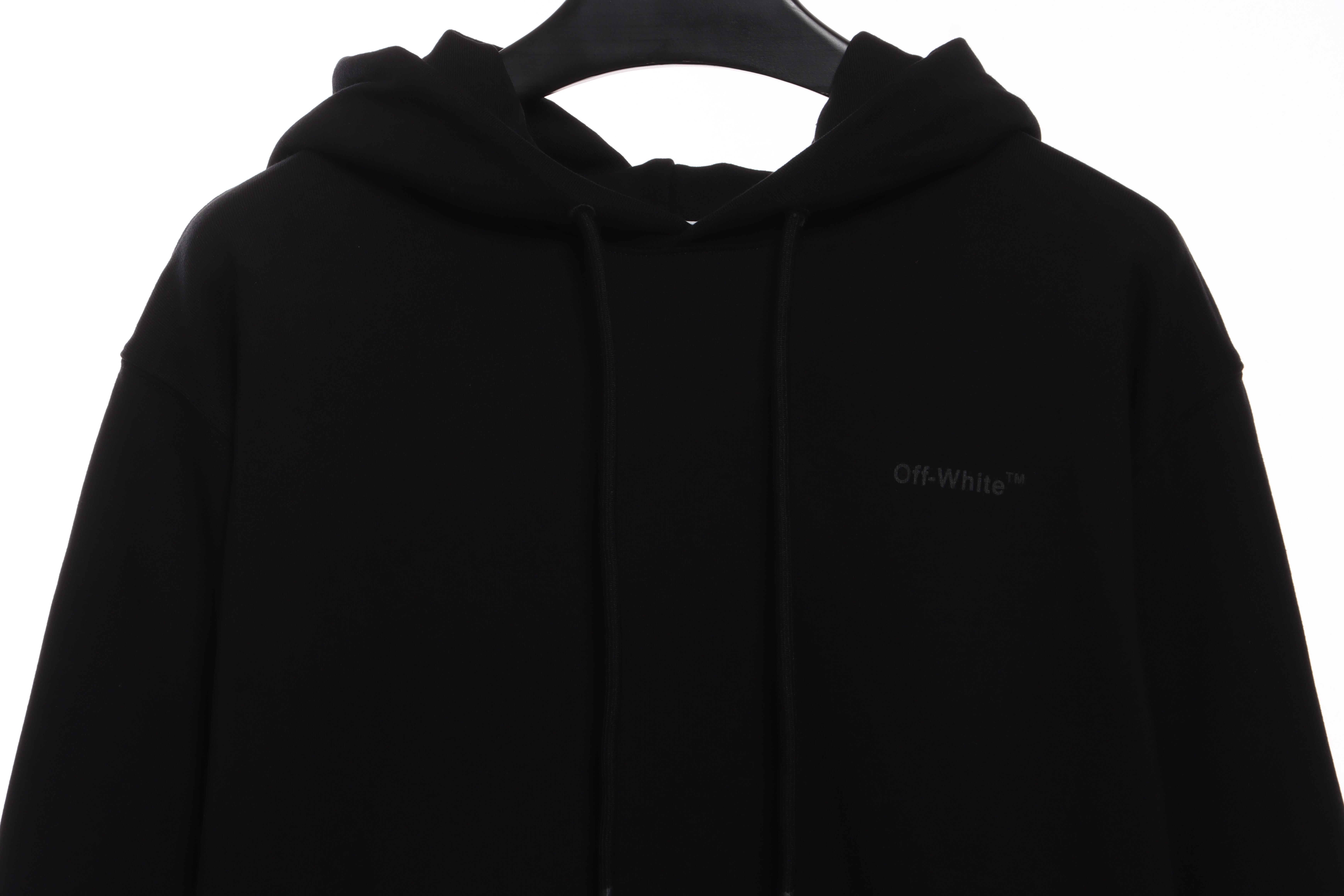 EM Sneakers Off-White Hoodie Black Overlapping Zebra Crosshairs Arrow Print