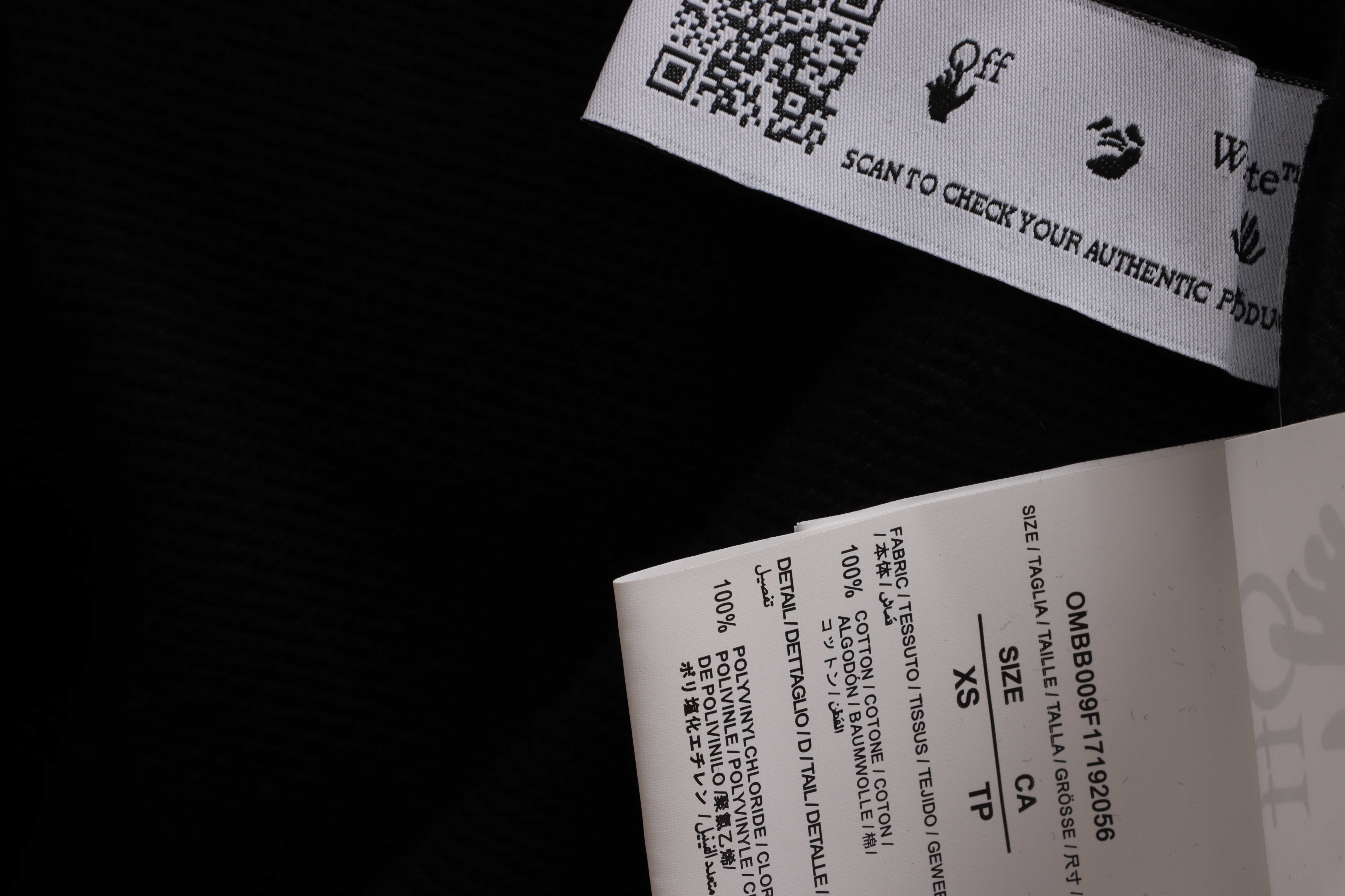 EM Sneakers Off-White Hoodie Black Overlapping Zebra Crosshairs Arrow Print