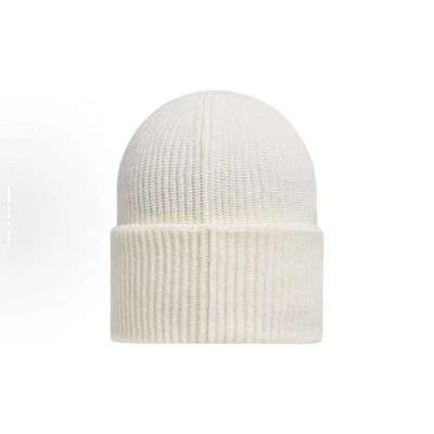 EM Sneakers Moncler Cashmere Blend Beanie White 02
