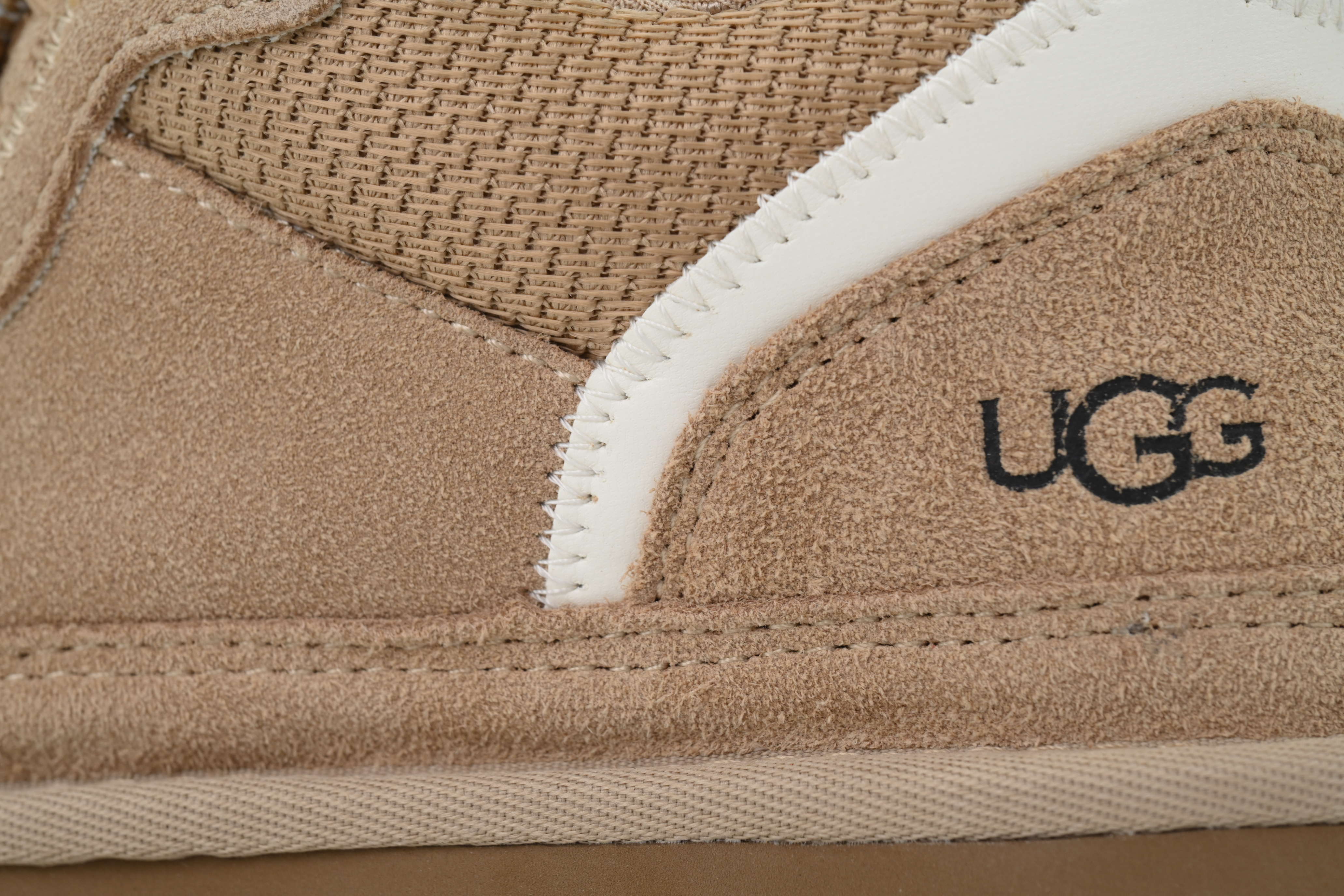 EM Sneakers UGG Suede Lowme Boot Chestnut