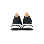 EM Sneakers Louis Vuitton LV Runner Tatic Sneaker Black And White