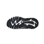 EM Sneakers Louis Vuitton LV Runner Tatic Sneaker Black And White