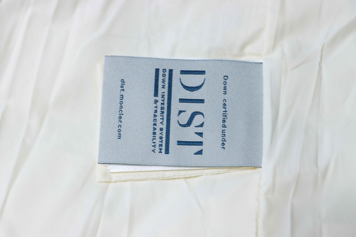 EM Sneakers Moncler Arques Quilted Fleece Down Vest White