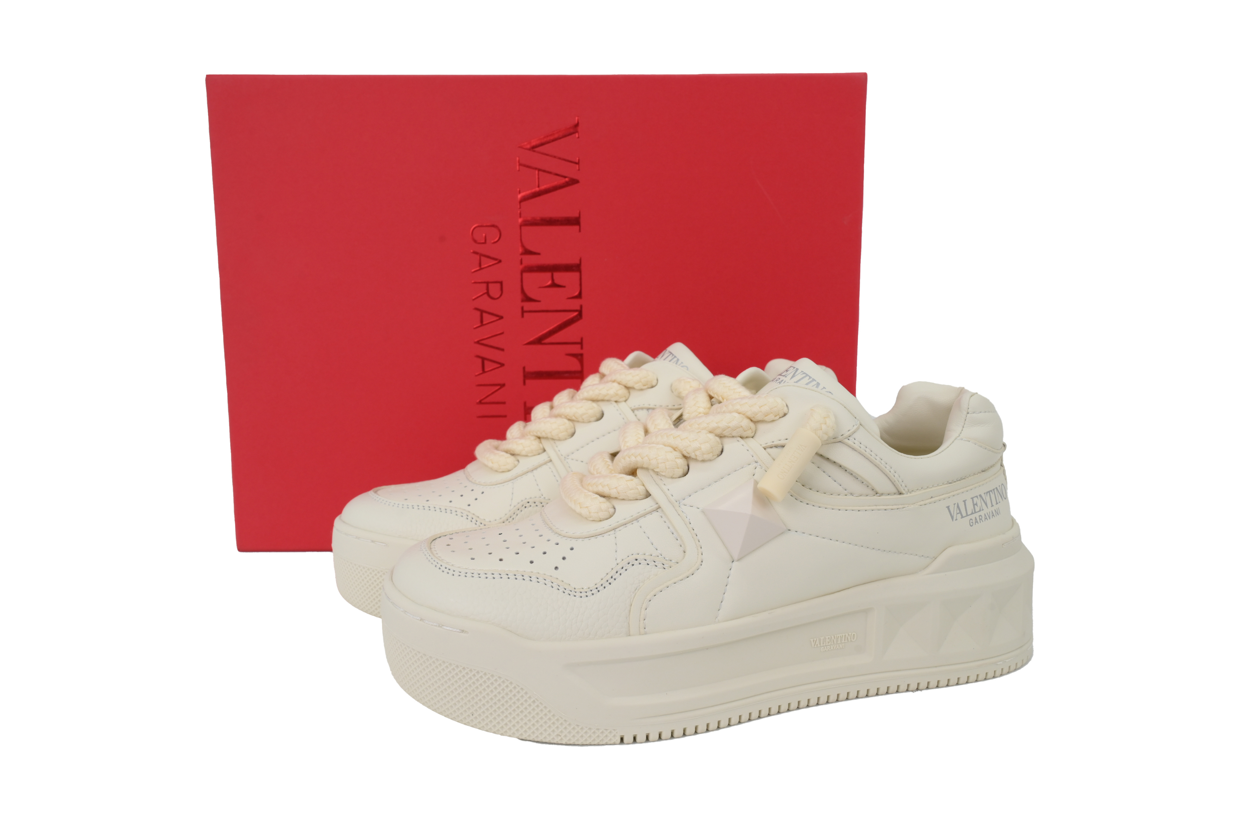 EM Sneakers Valentino Garavani One Stud XL Sneakers in Rice White Leather