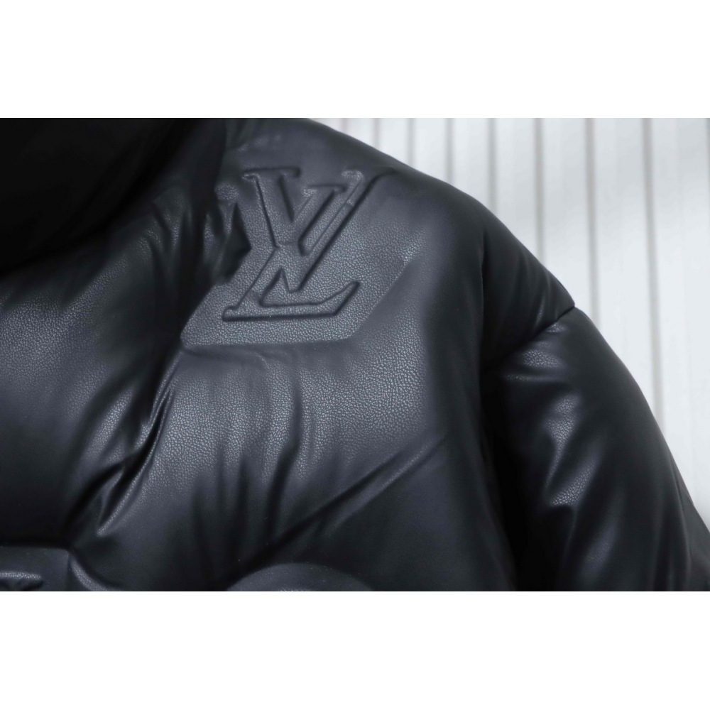 EM Sneakers Louis Vuitton Black Print Embossed Black Down Jacket