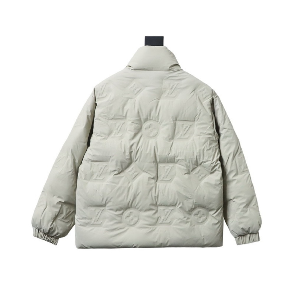 EM Sneakers Louis Vuitton Black Print Embossed White Down Jacket