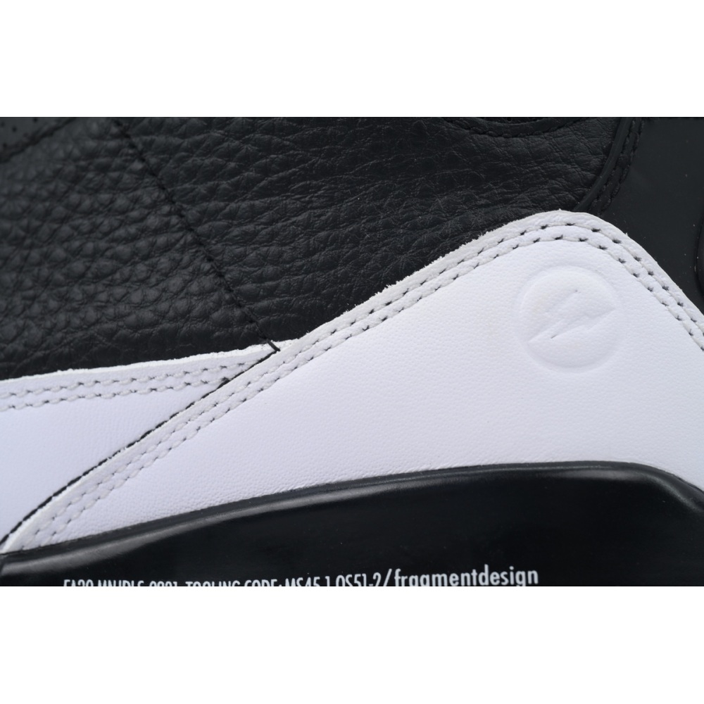 EM Sneakers Fragment Design × Jordan 3 Black and White