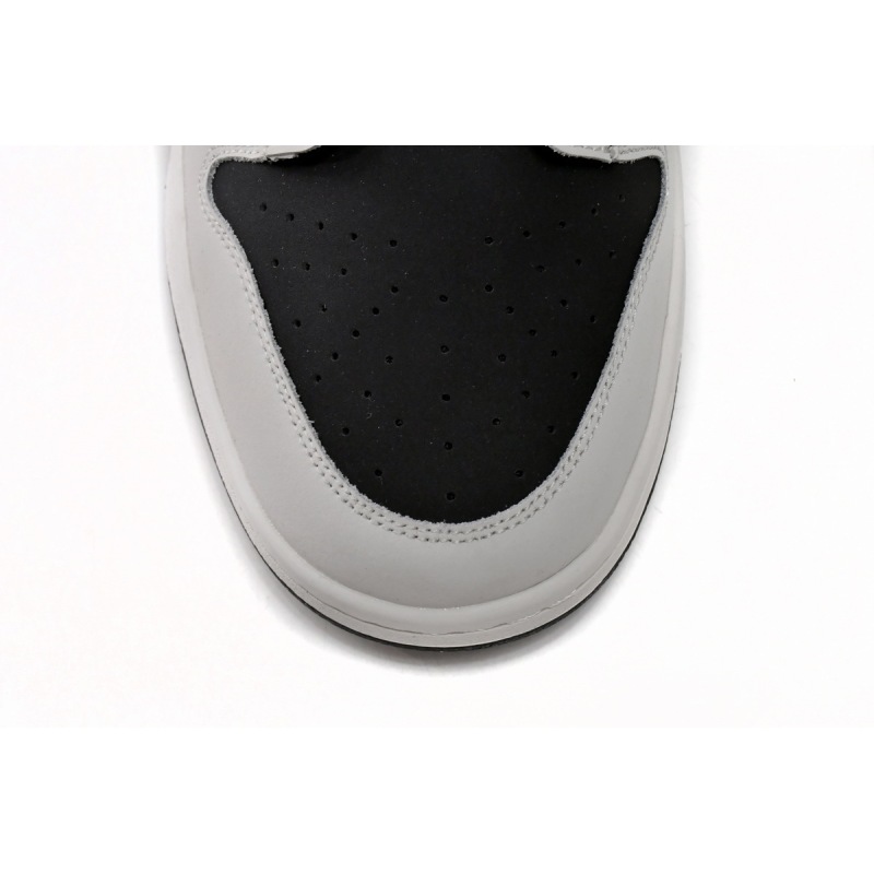 EM Sneakers Fragment Design x Nike Dunk Low AE86