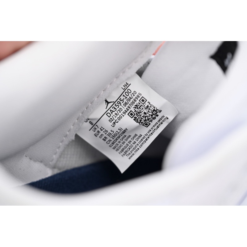 EM Sneakers Fragment Design × Jordan 3 Black White