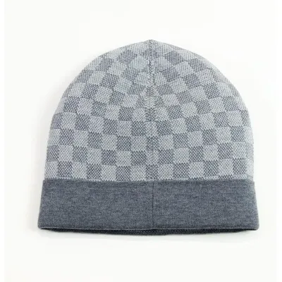 EM Sneakers Louis Vuitton LV Petit Damier Label Gray Beanie  02