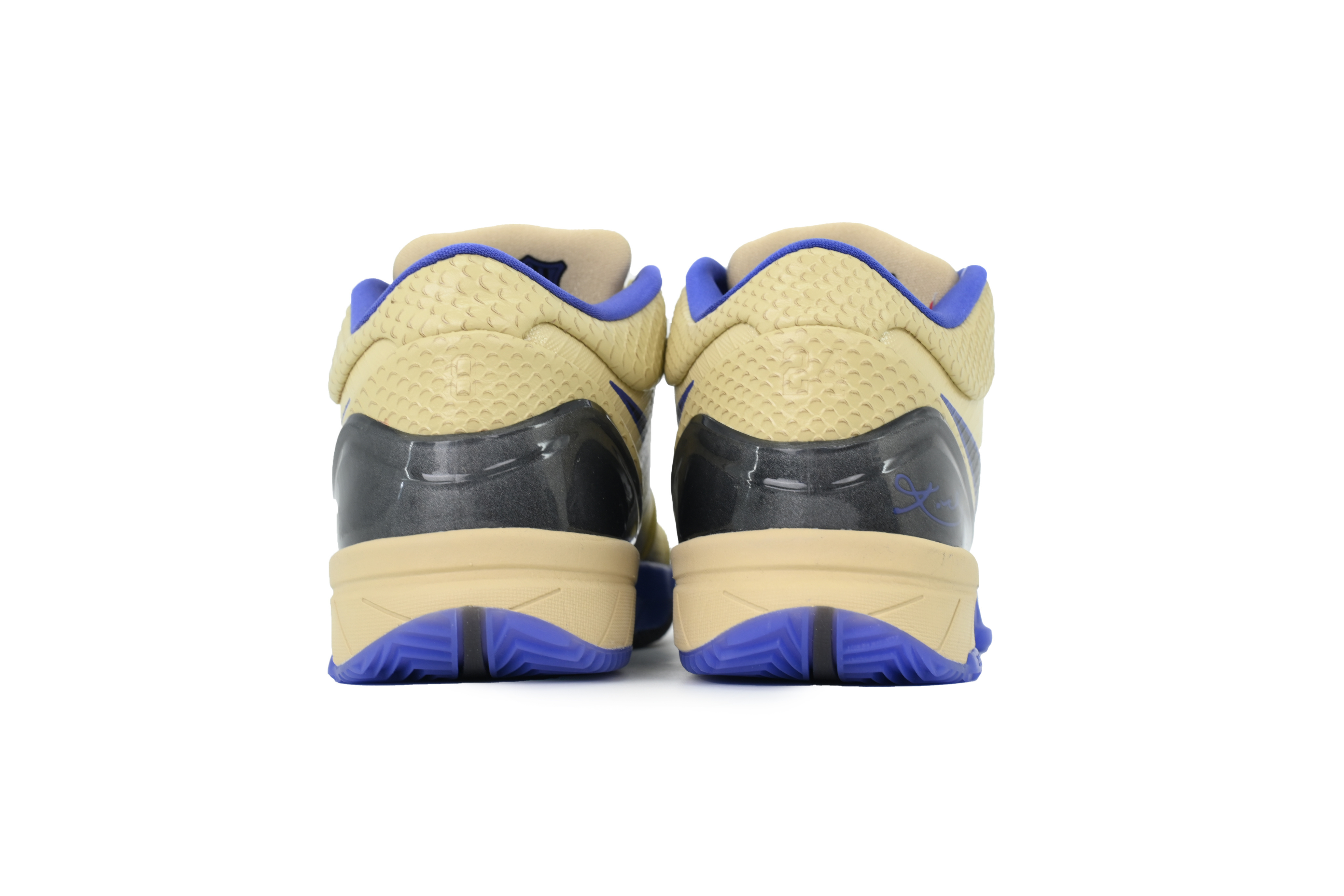 EM Sneakers Nike Kobe 4 Protro × FC Barcelona Away Kit