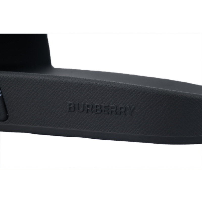 EM Sneakers Burberry Check Slides Mahogany