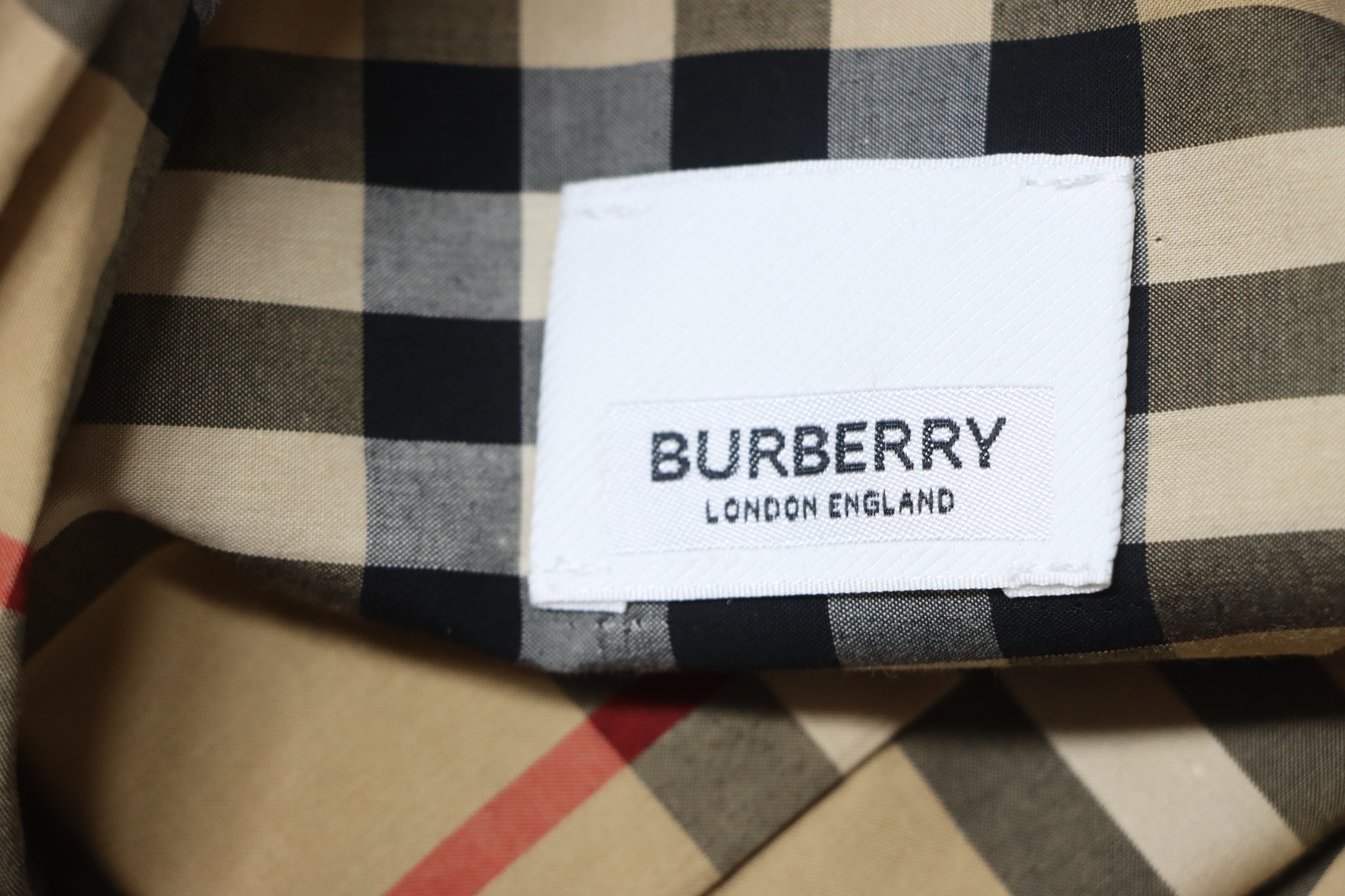 EM Sneakers Burberry Classic Fit Zebra Appliqué Check Cotton Long Sleeve Shirt Beige