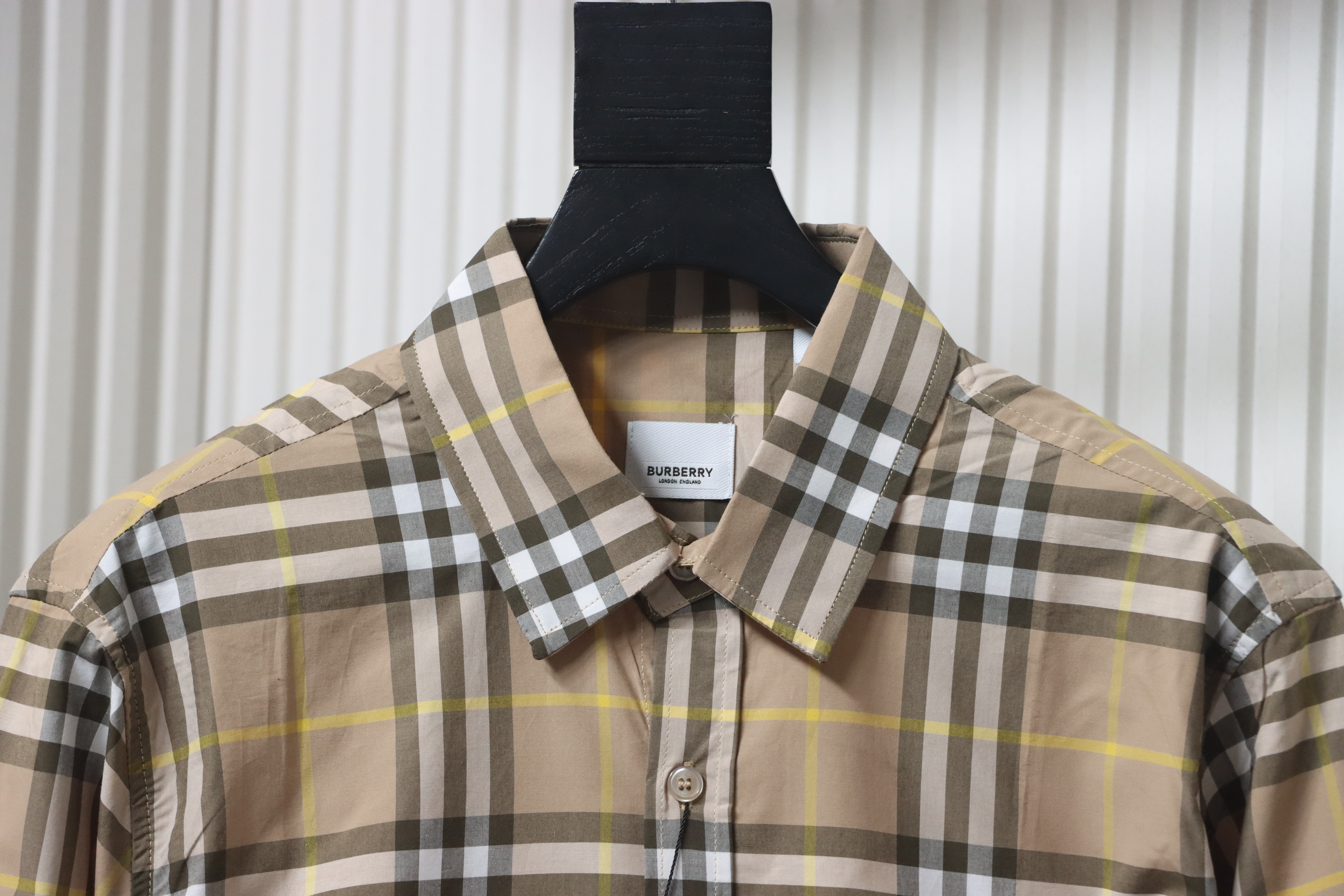 EM Sneakers Burberry Tartan Motif Cotton Long Sleeve Shirt Beige