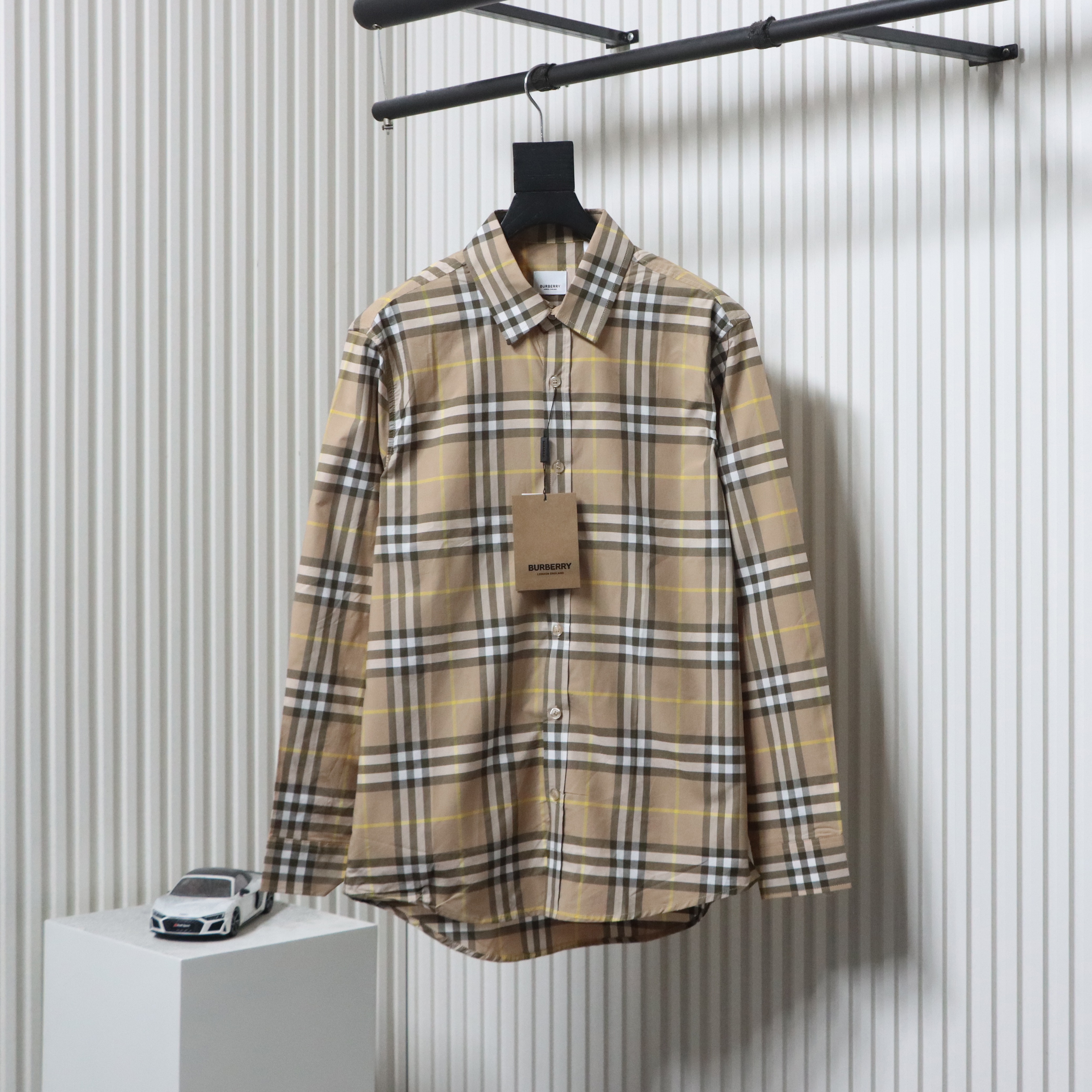 EM Sneakers Burberry Tartan Motif Cotton Long Sleeve Shirt Beige