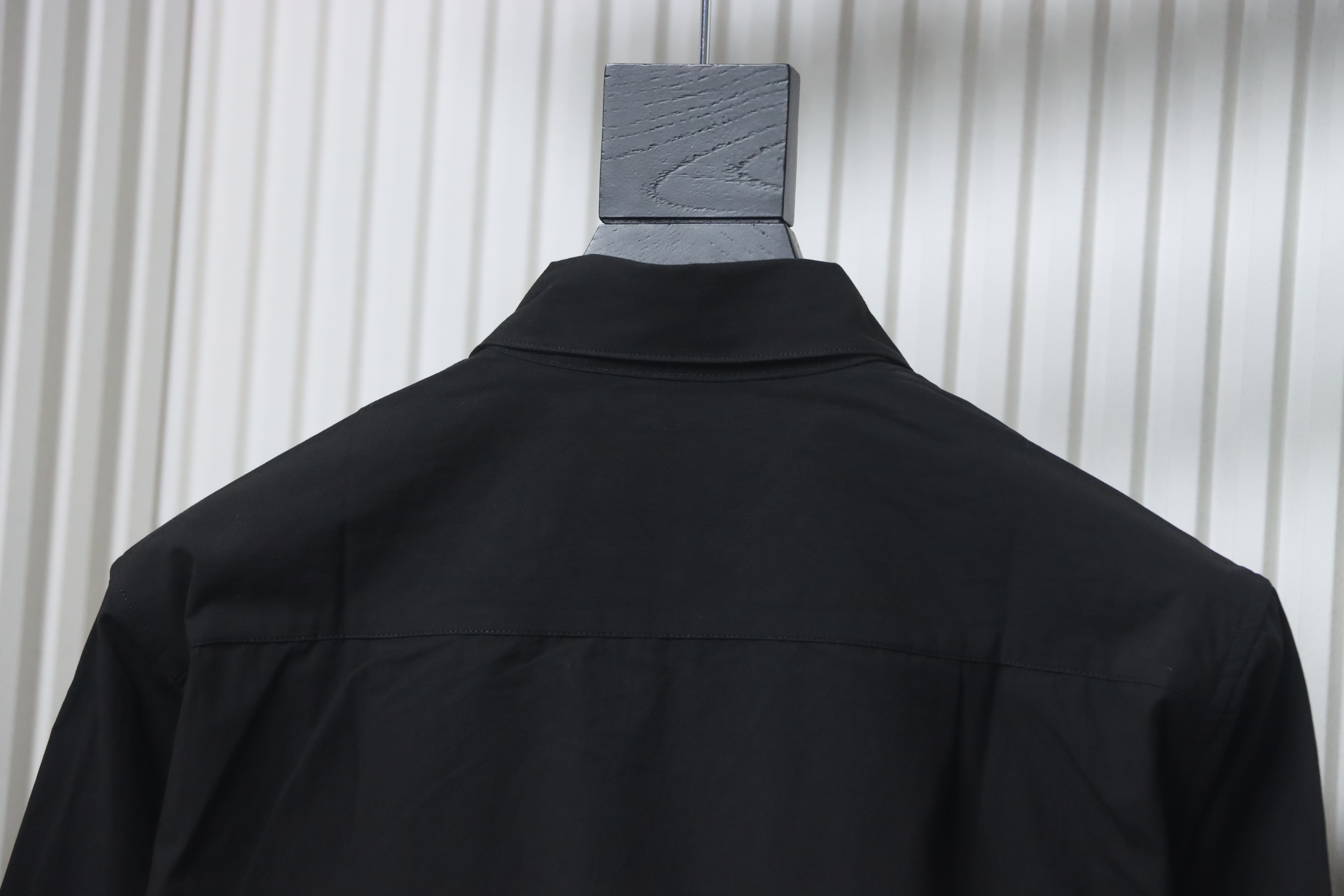 EM Sneakers Burberry Undercover Logo-patch Cotton-blend Long Sleeve Shirt Black