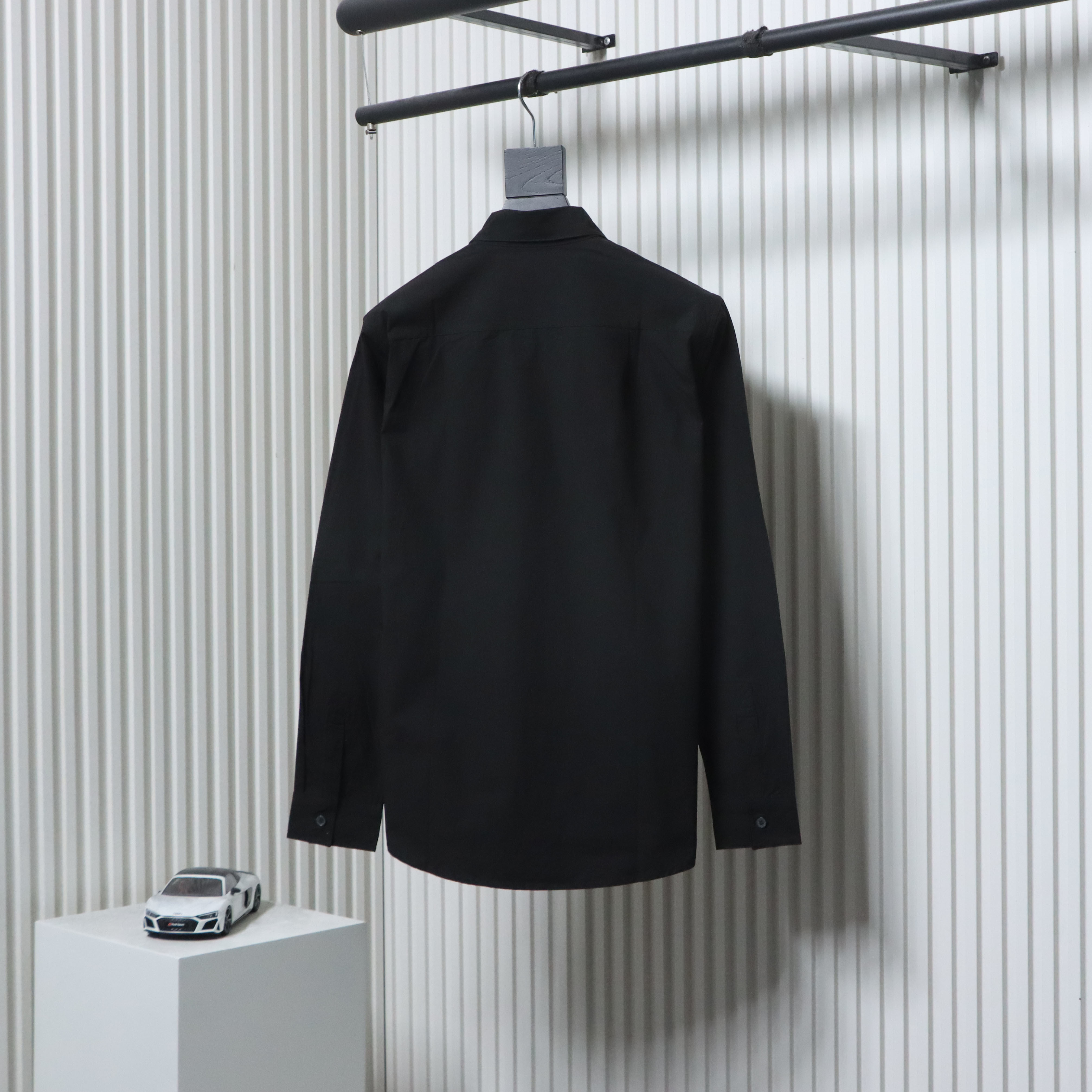 EM Sneakers Burberry Undercover Logo-patch Cotton-blend Long Sleeve Shirt Black