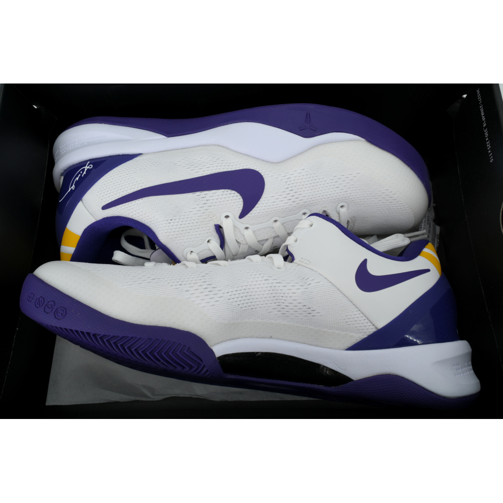 EM Sneakers Nike Kobe 8 Protro Duke Home PE