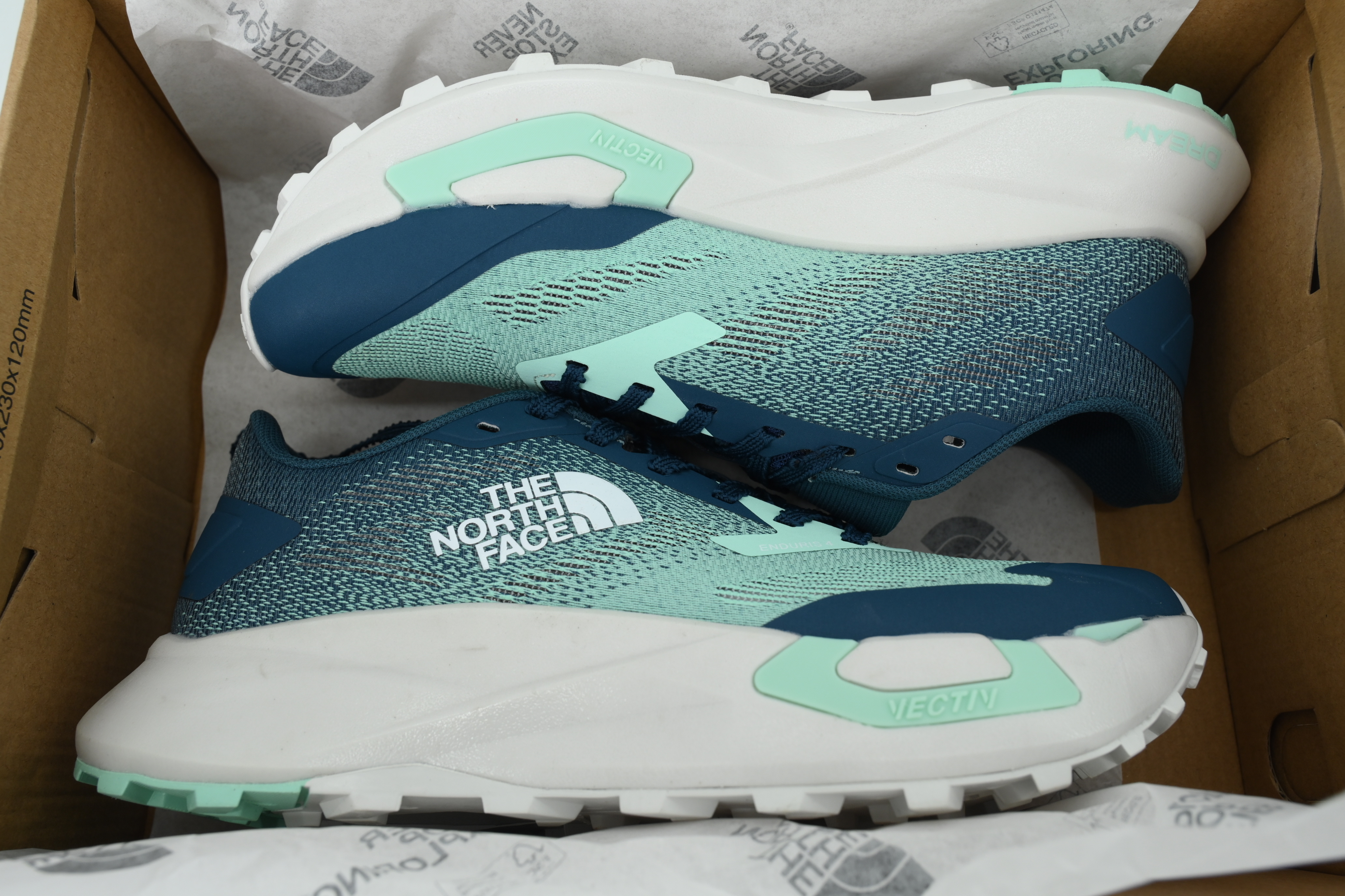 EM Sneakers The North Face Vectiv Enduris 4 Green