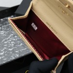 EM Sneakers Chanel Classic Card Holder Quilted Caviar Gold-tone Beige