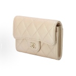 EM Sneakers Chanel Classic Card Holder Quilted Caviar Gold-tone Beige