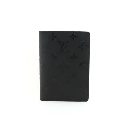 EM Sneakers Louis Vuitton LV Passport Cover Monogram Shadow Ultra Black 02
