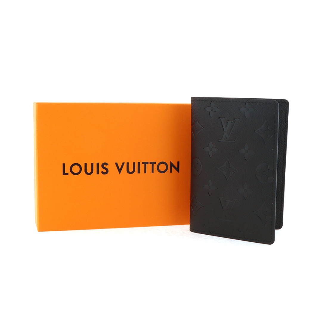 EM Sneakers Louis Vuitton LV Passport Cover Monogram Shadow Ultra Black