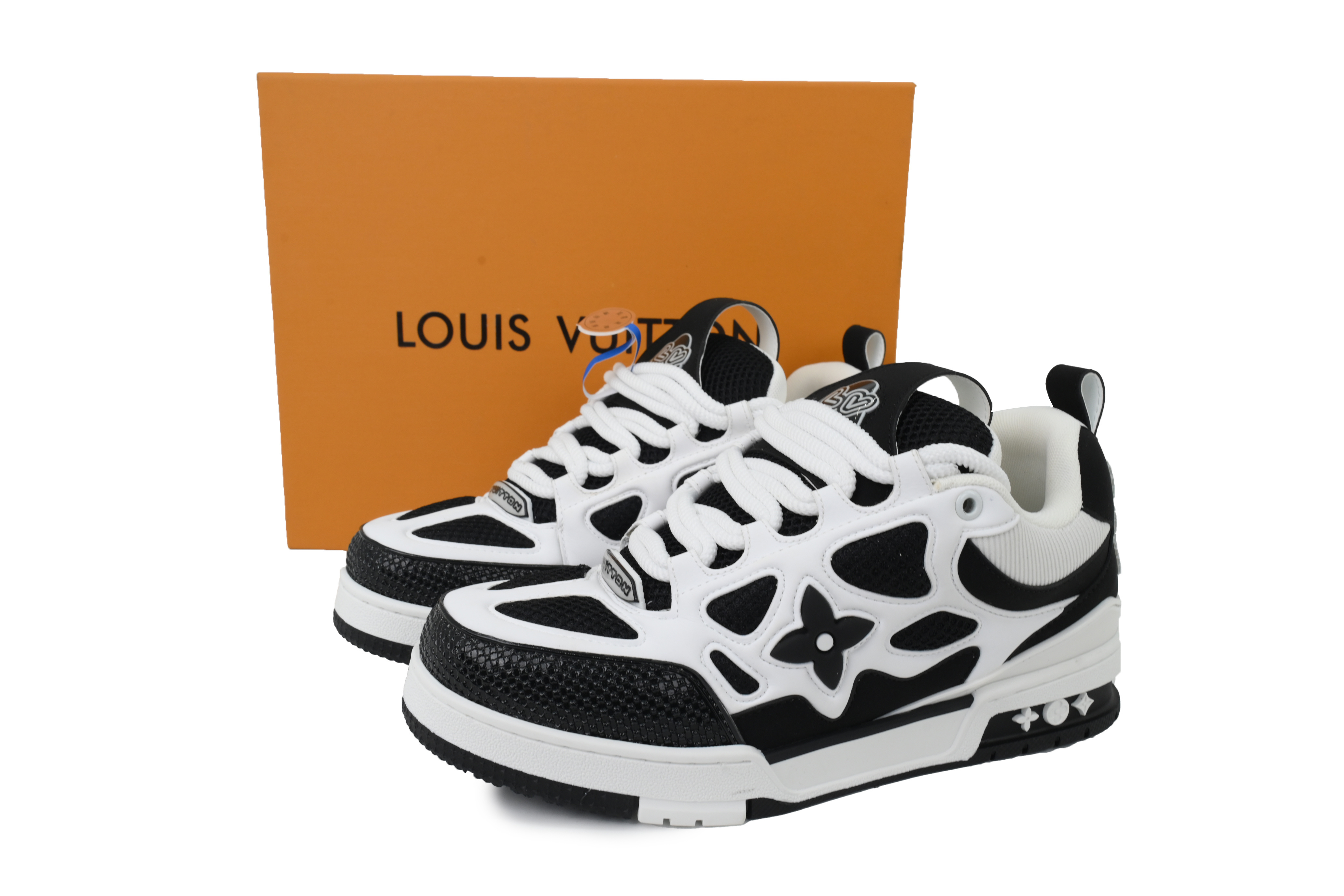 EM Sneakers Louis Vuitton LV Skate Black and White