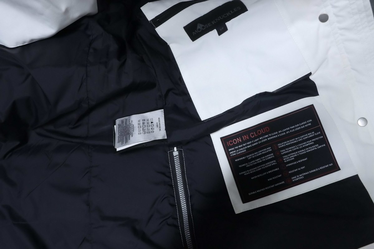 EM Sneakers Moose Knuckles Cloud 3Q Down Jacket White