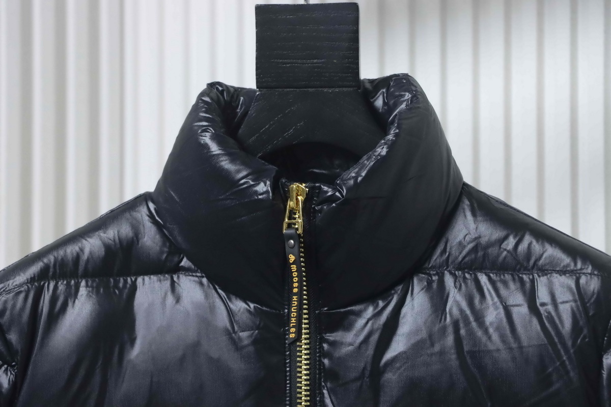 EM Sneakers Moose Knuckles Gold Scissors Stand Collar Large Plaid Black Down Jacket