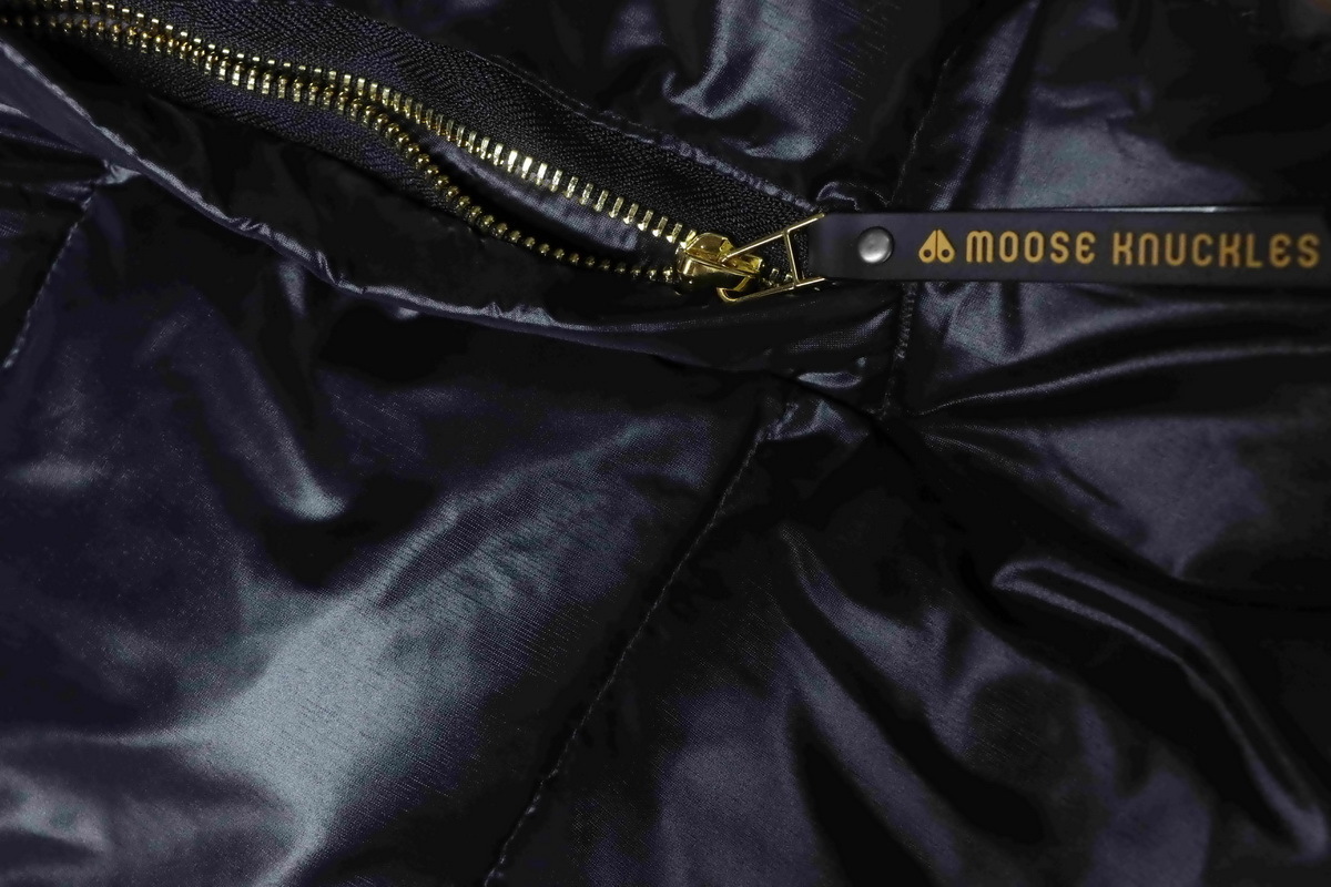 EM Sneakers Moose Knuckles Gold Scissors Stand Collar Large Plaid Black Down Jacket