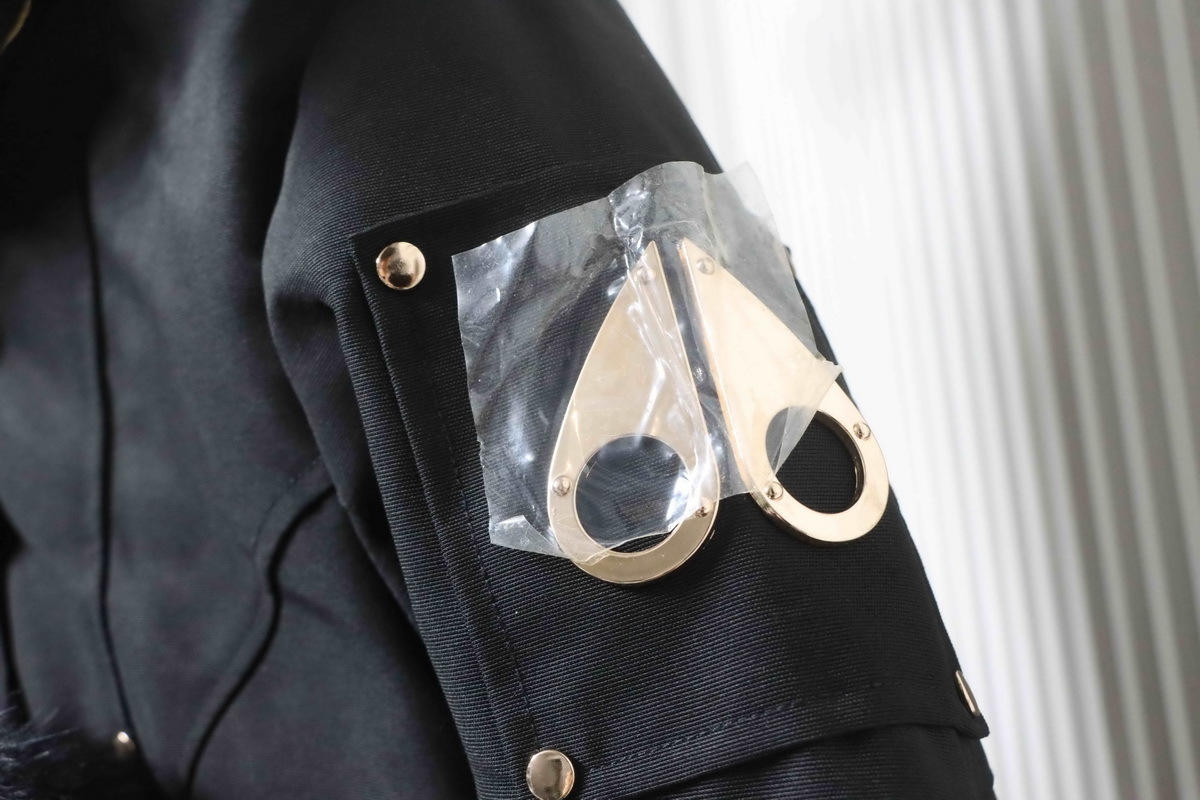 EM Sneakers Moose Knuckles 3Q Gold Scissors Black Long Down Jacket