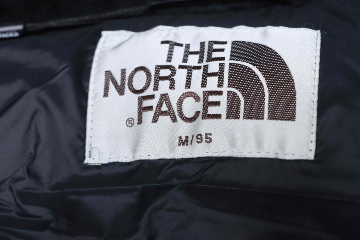 EM Sneakers The North Face Plaid Down Jacket Black