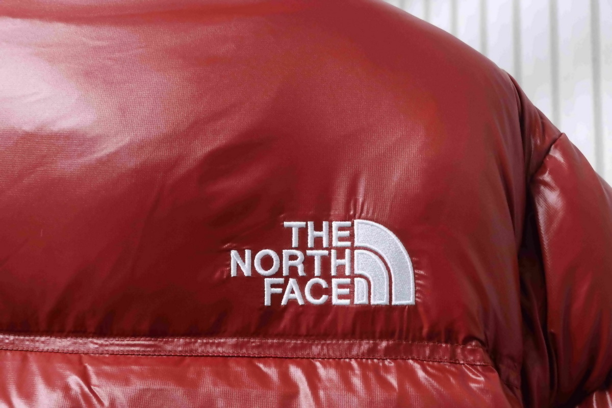 EM Sneakers The North Face Stand-up Collar Short Down Jacket Red